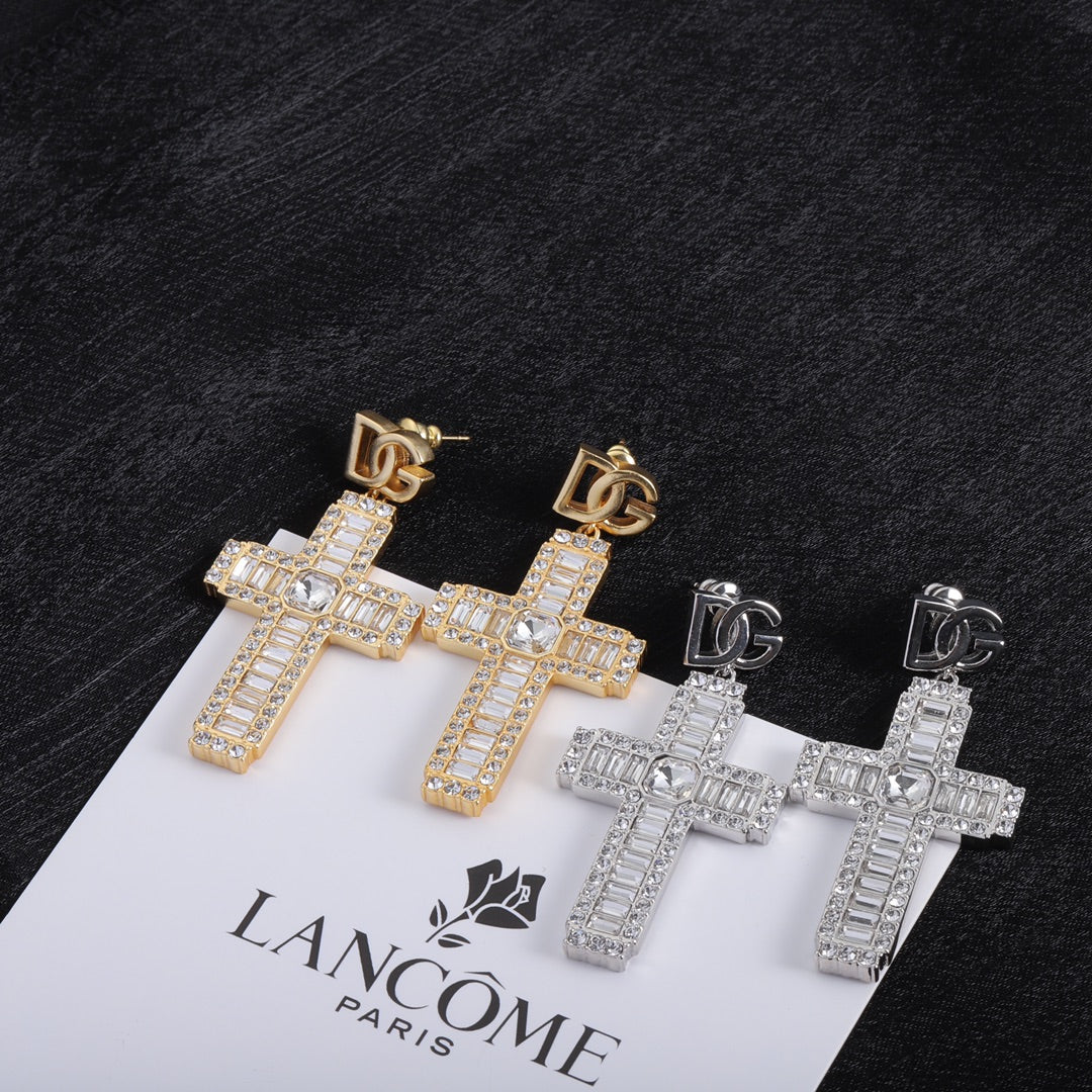 X1Z95A84E Popular Earrings