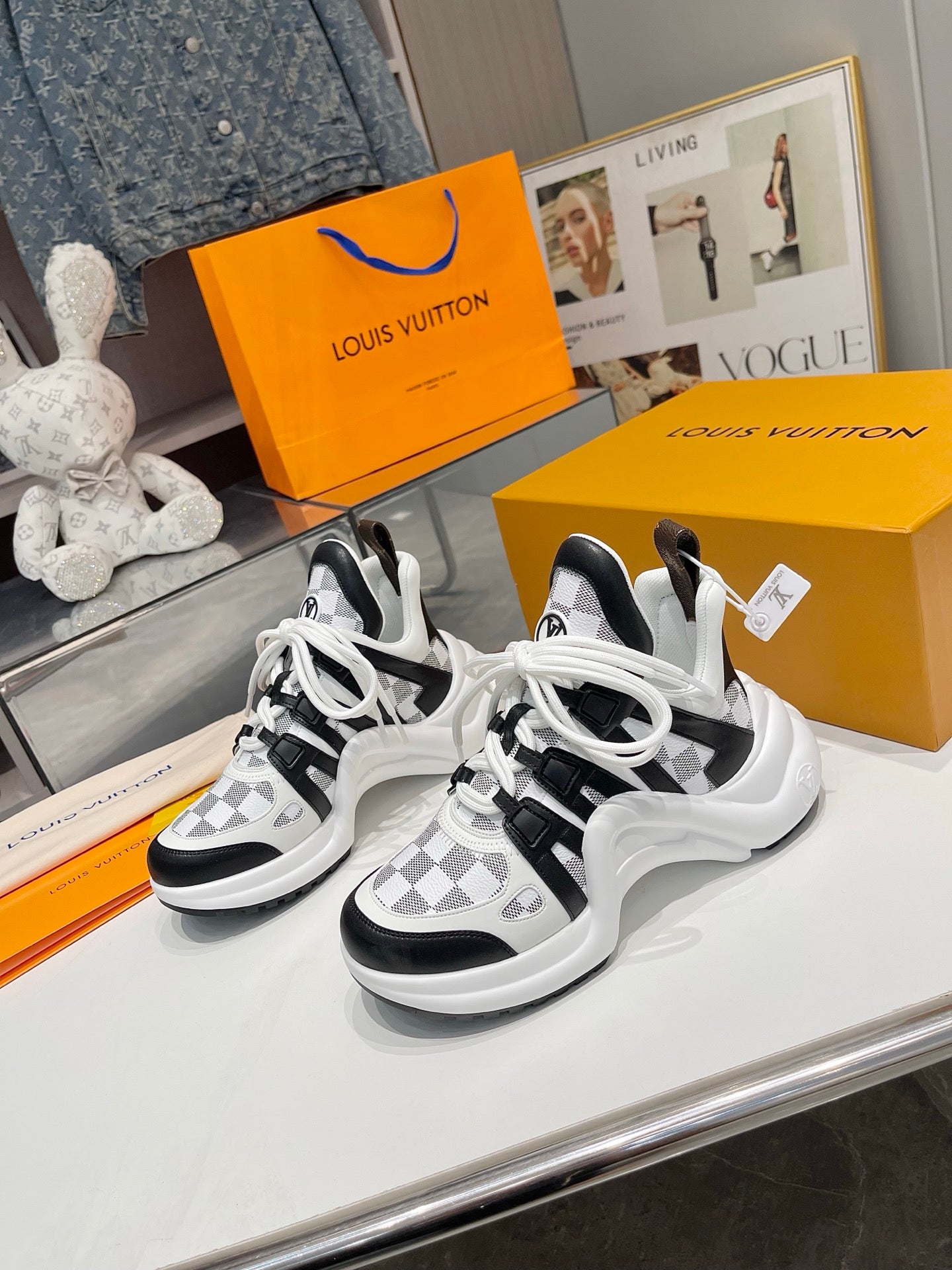 Z2Q105E438  Popular high-quality Shoes