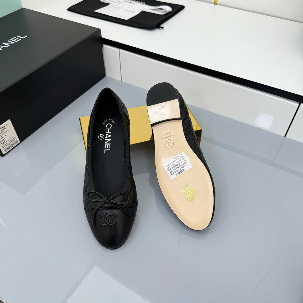 Z2Q105C413 Popular high-quality leather Shoes