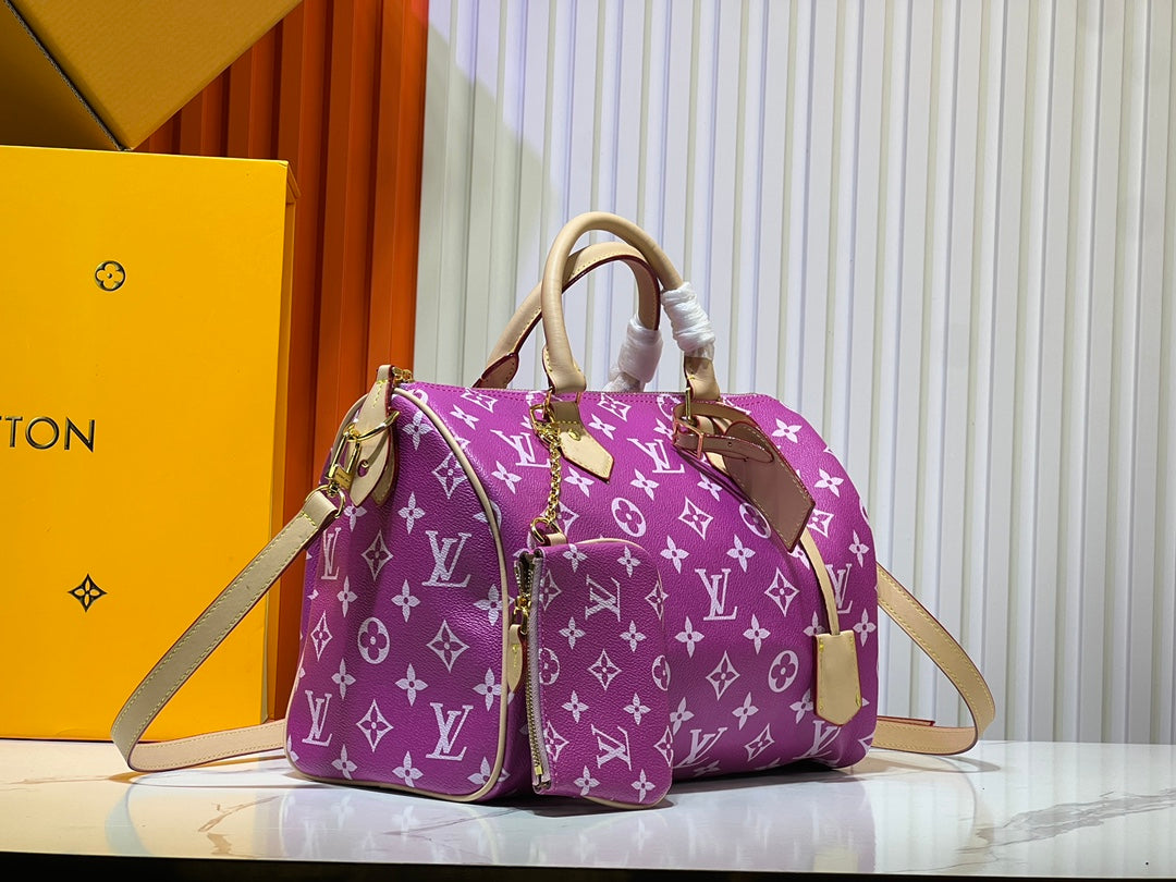 B1X55E16 Popular  leather bag