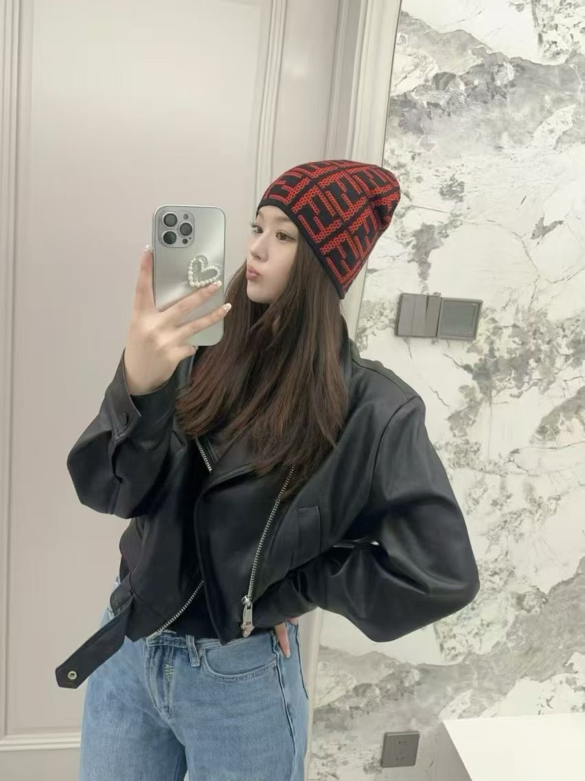 M1R86F31 Popular hats
