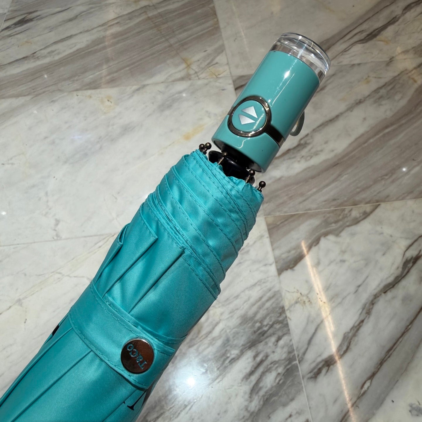 J1N46T21 Popular UV resistant umbrella