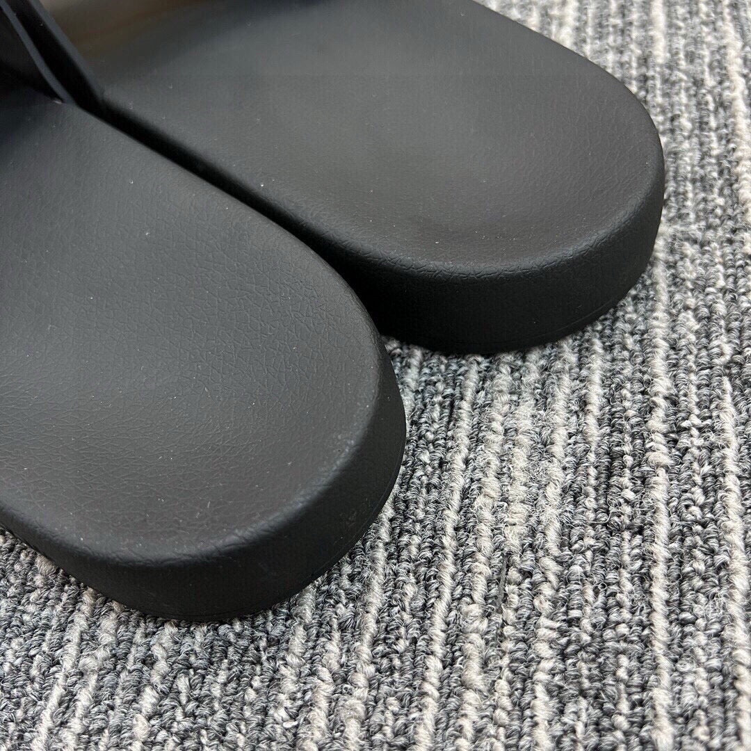 Z5Z35R254 Popular Slippers