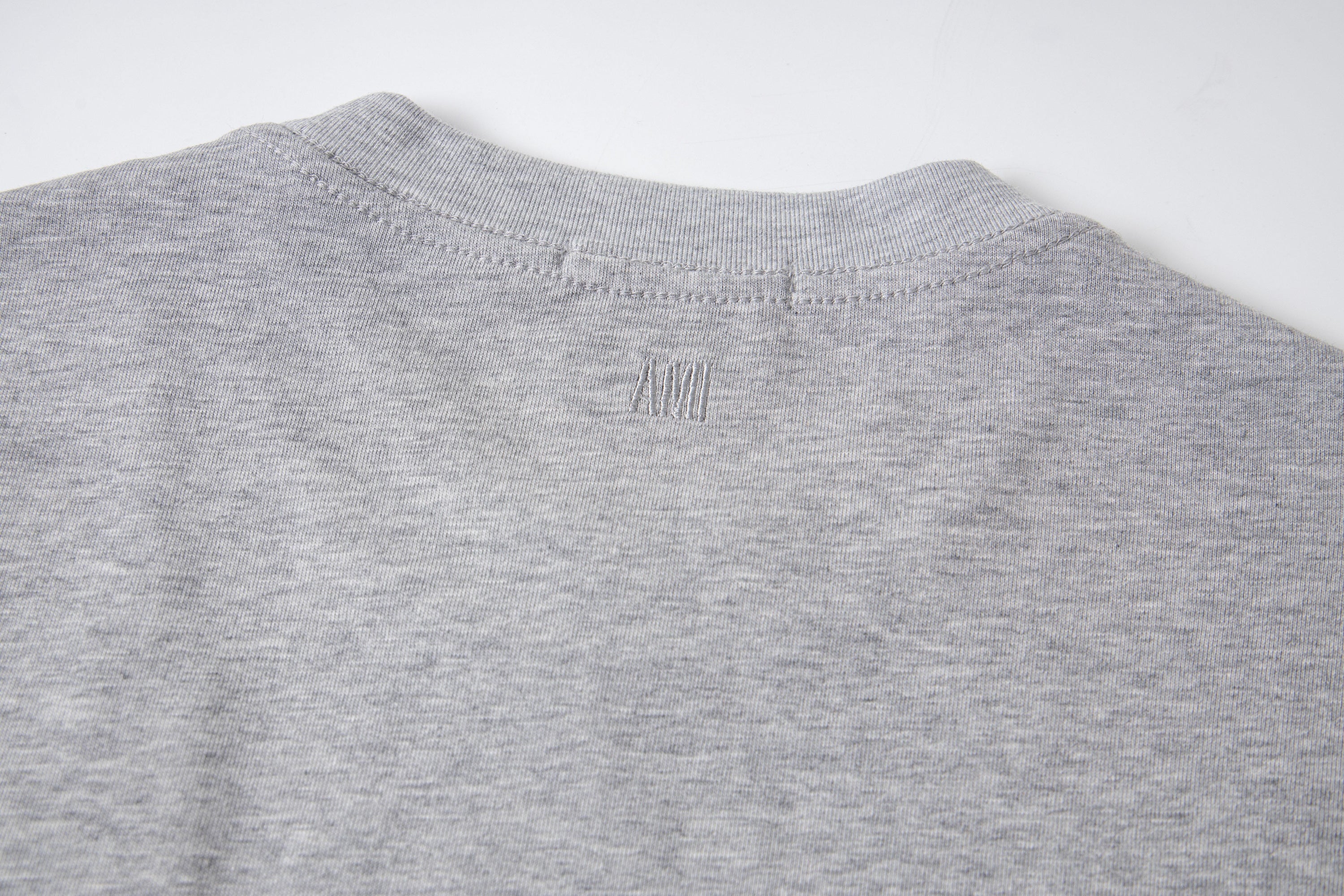 U1N45NA12 Popular T-shirt