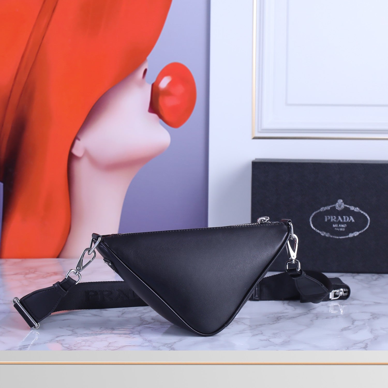 B1X43P82 Popular   leather bag 