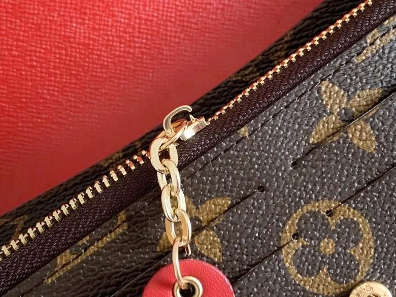 B1R15E13  Popular  leather bag