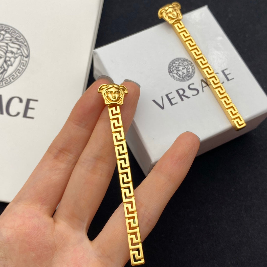 X1Z54V287E Popular  Earrings