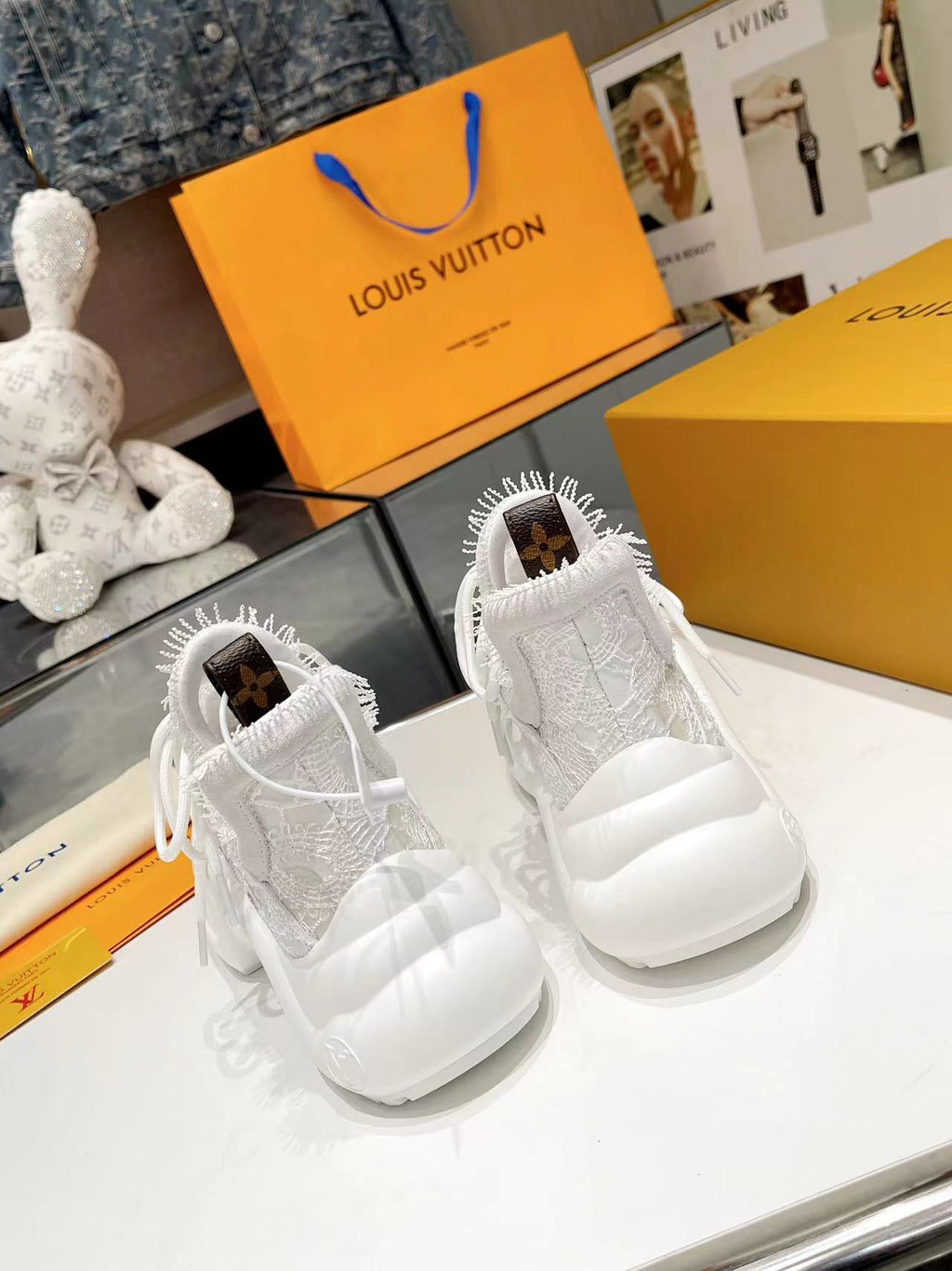 Z2Q95E179  Popular high-quality Shoes