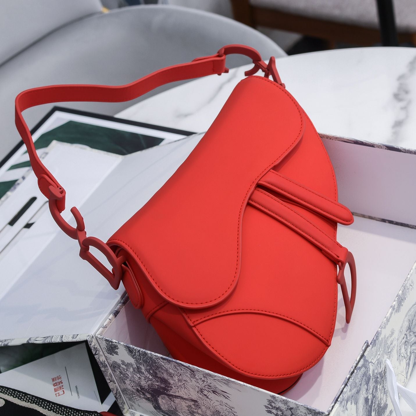 B5X111D10 Popular   leather bag 