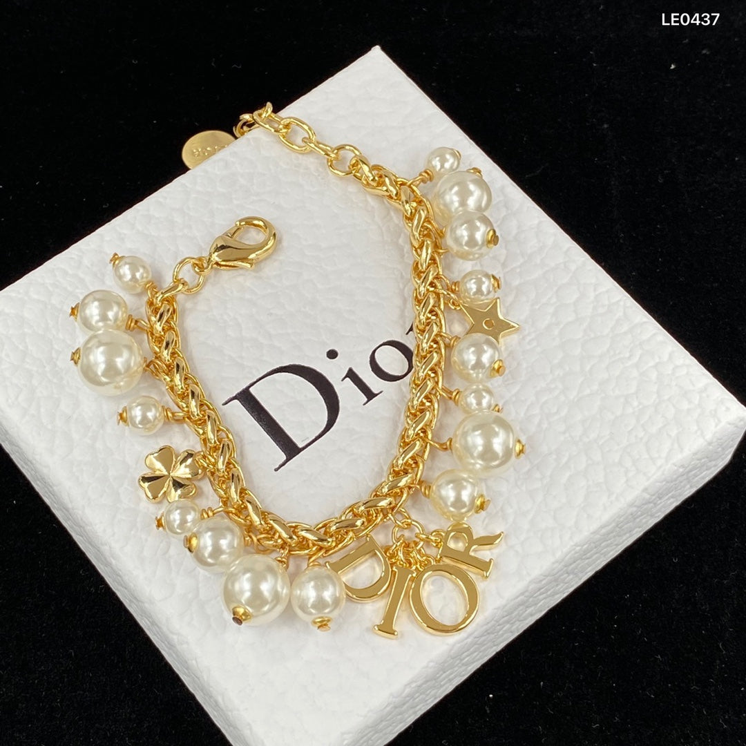 X1N36D53X Popular  Necklaces, Bracelets