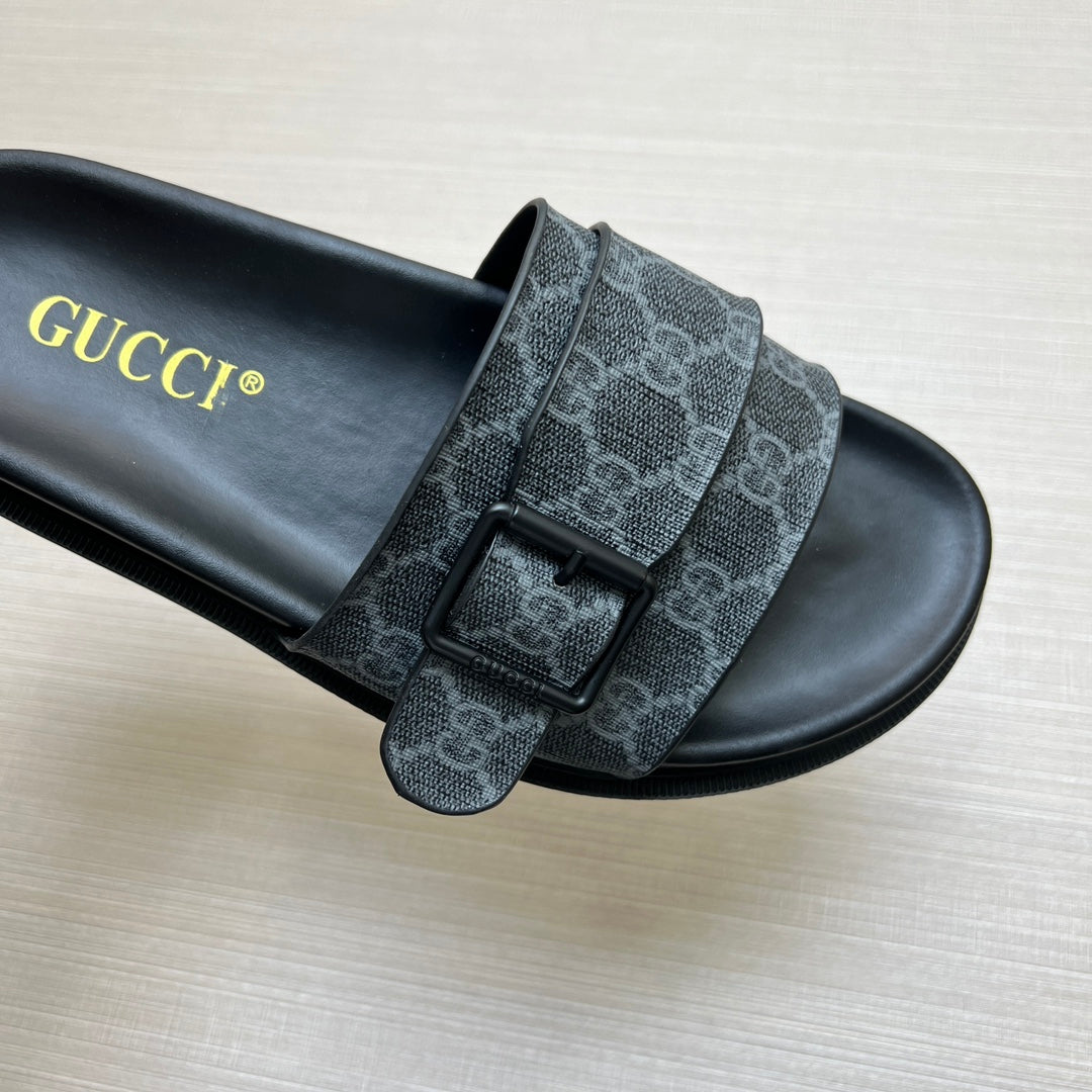 Z5ZB92 Popular slippers