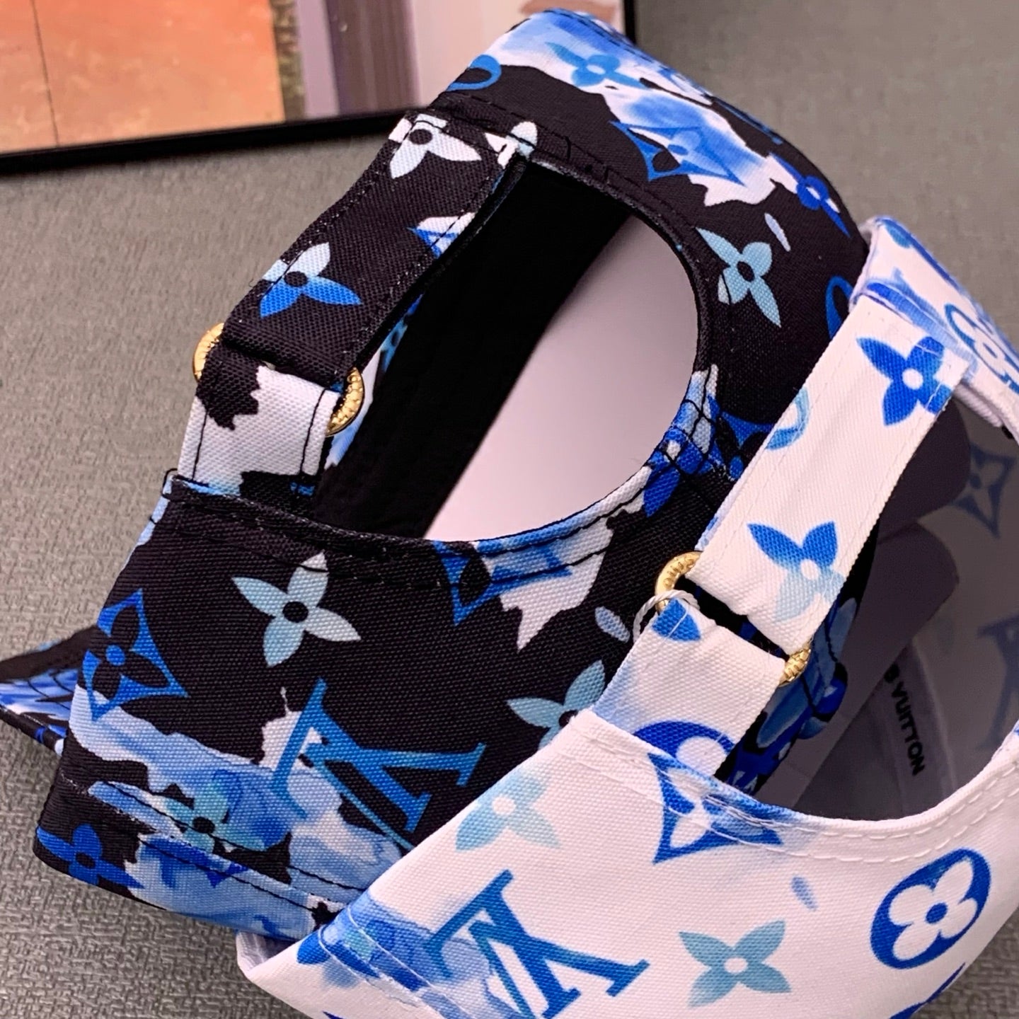 M1Z45E562 Popular  hats
