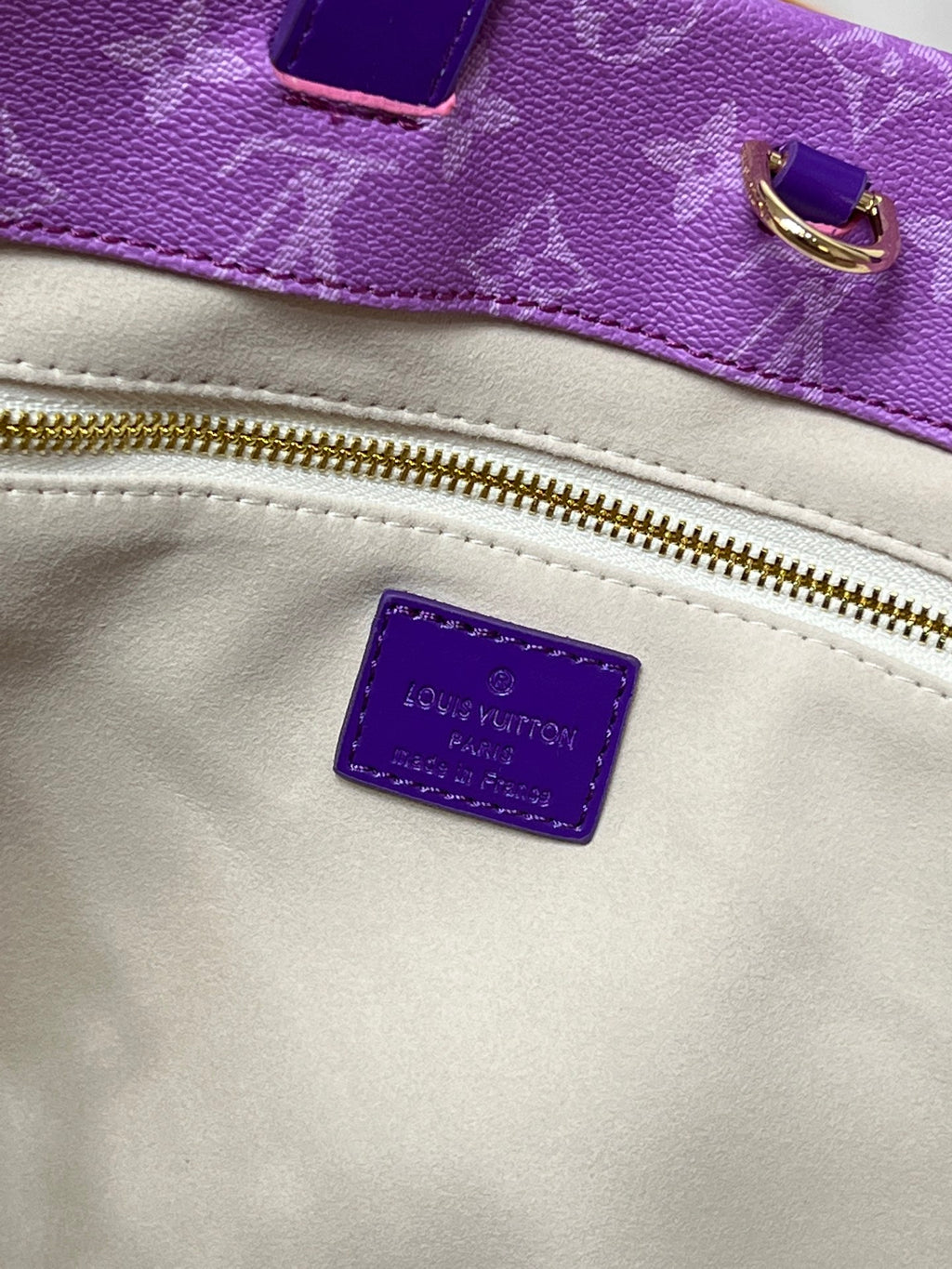 B1P46E80 Popular leather bag