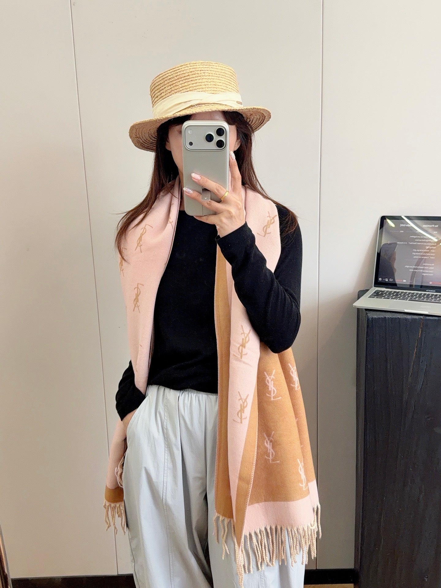 W1R86SL1  Popular Winter Scarves