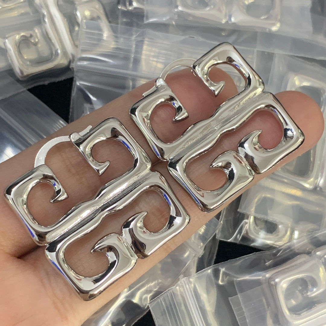 X1Z94GV1021E Popular Earrings