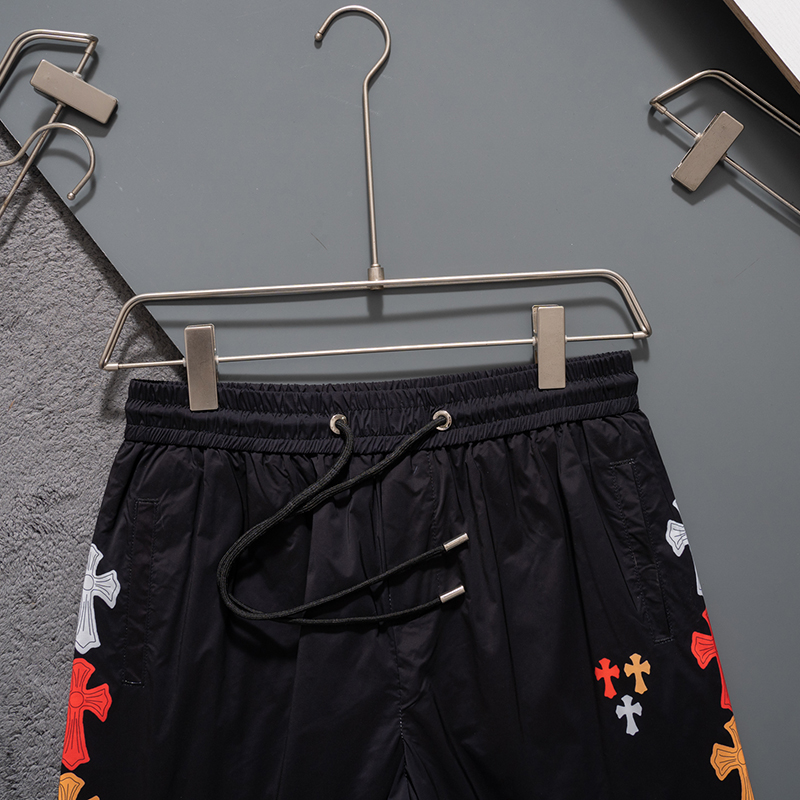 U1N36A11 Popular shorts