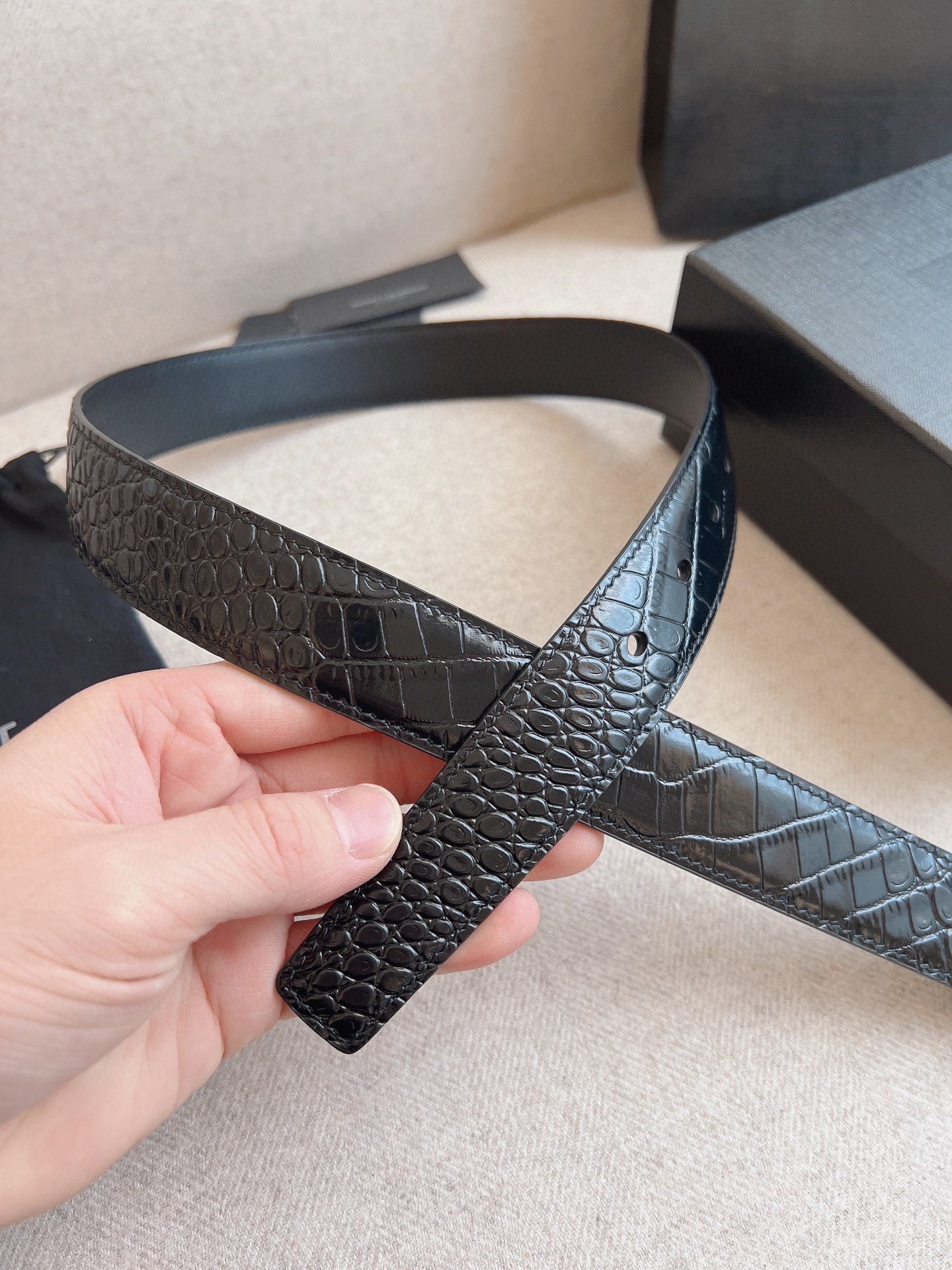 P1R55SL225 Popular  High quality belt With full package