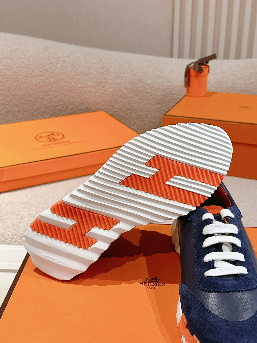 Z2N86H12 Popular high-quality Shoes