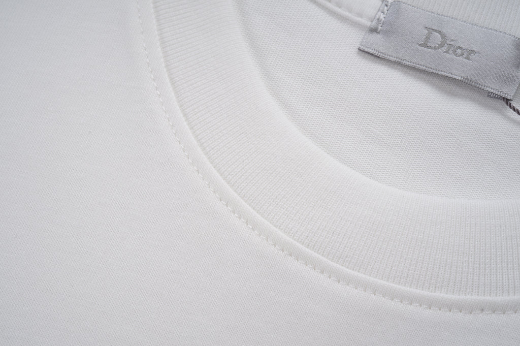 U1W25D37  Popular T-shirts