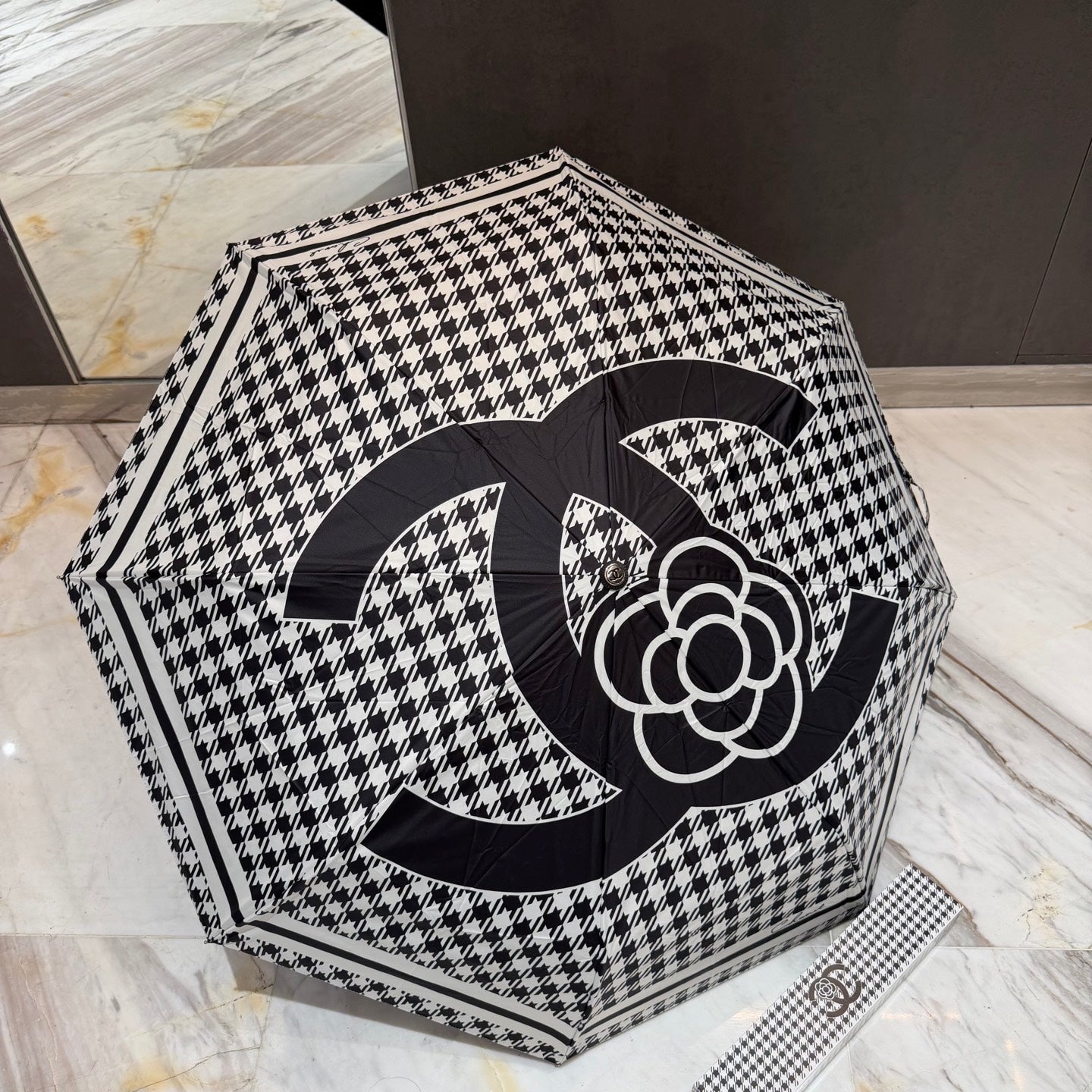 J1N46C4 Popular UV resistant umbrella