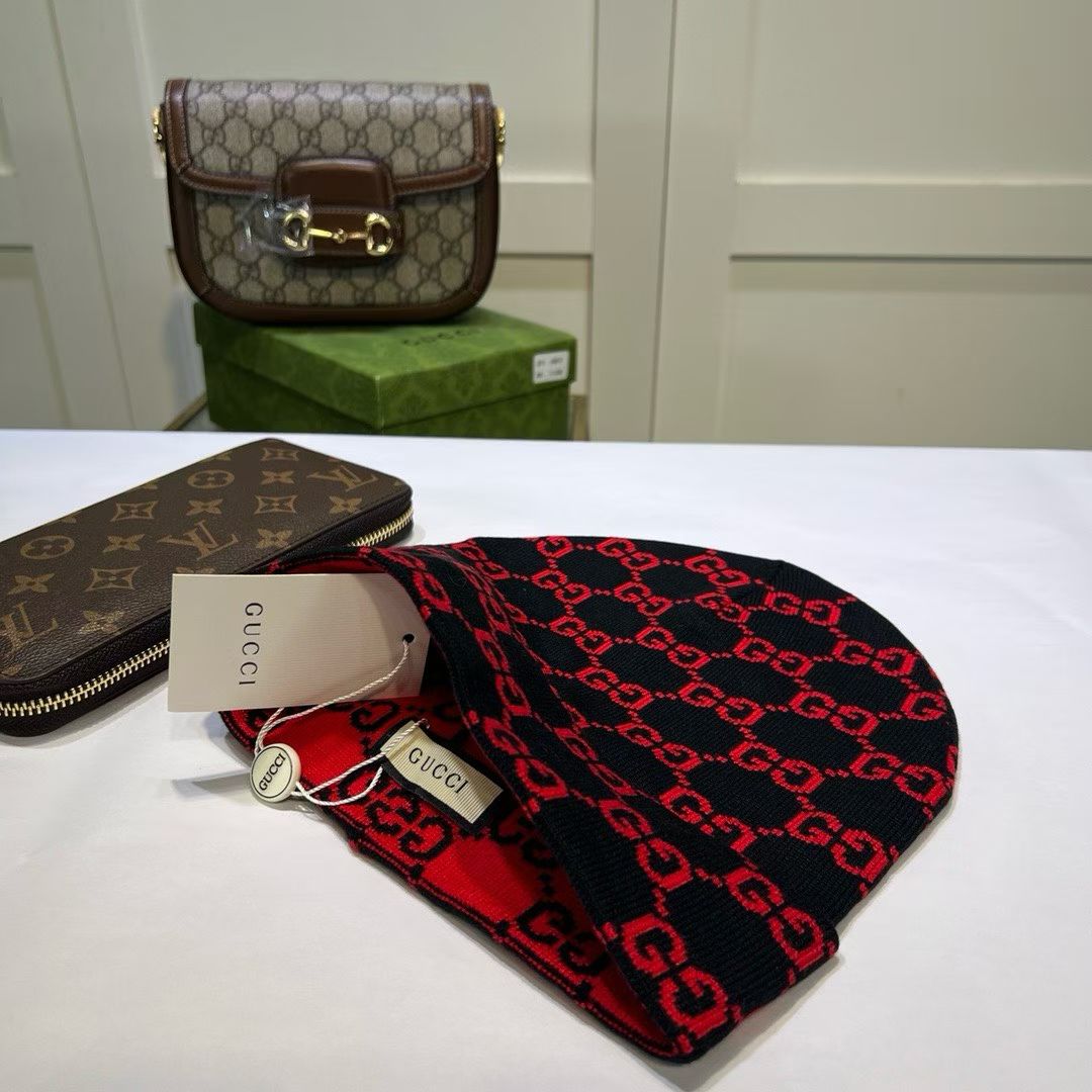 M1R86B55 Popular hats
