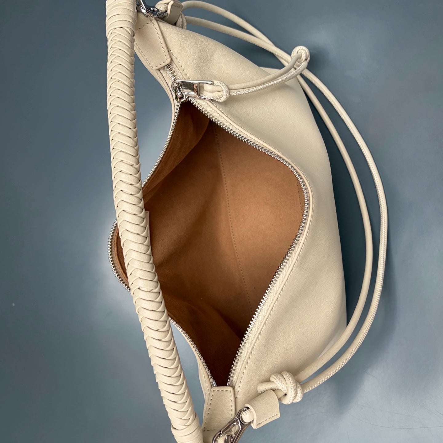B1R66A13 Popular leather bag