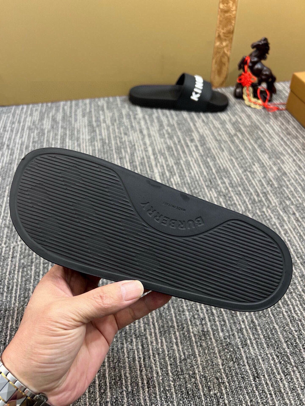Z5Z35R254 Popular Slippers