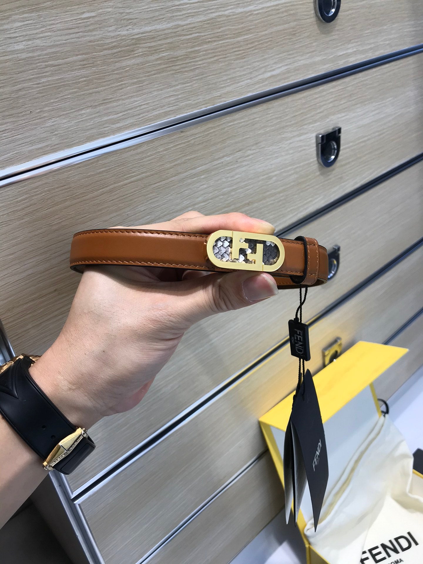 P1Q64F76 Popular  High quality belt With full package