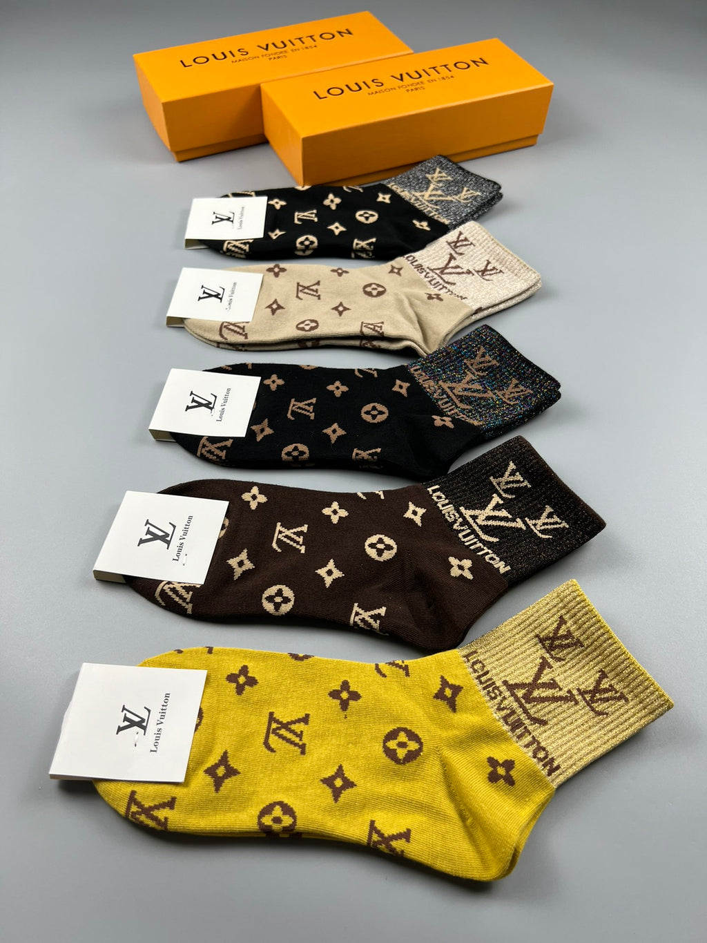 S1Q35E9 Popular socks(5 pairs )