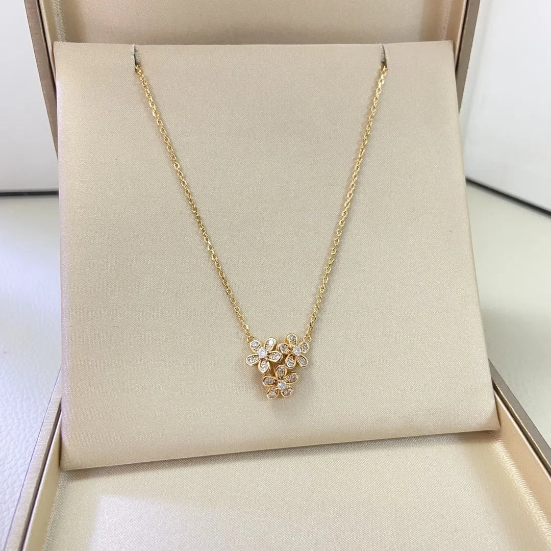 X5Q85VA194X Popular Necklace