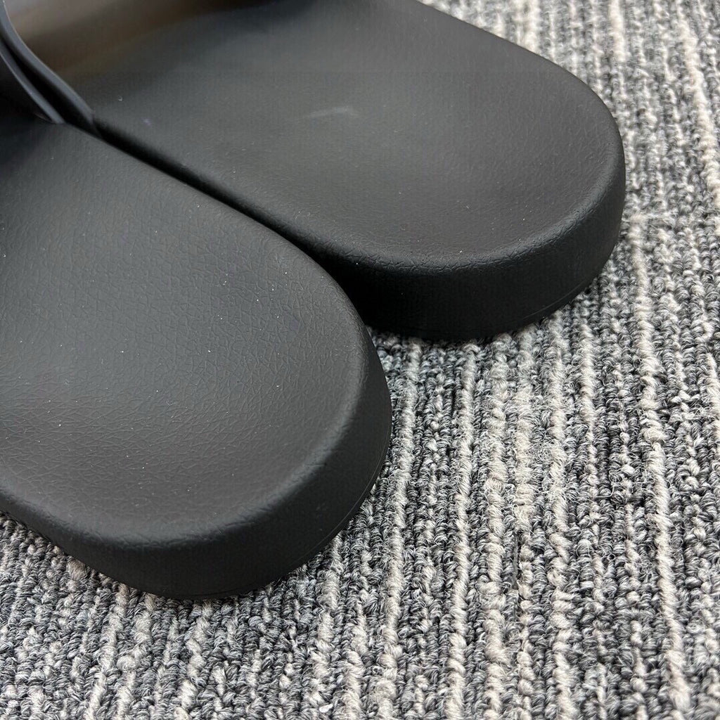 Z5Z35R254 Popular Slippers