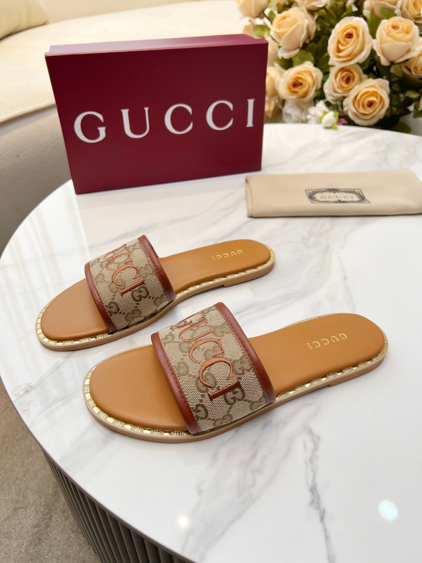 Z2Q55B29 Popular high-quality  Shoes