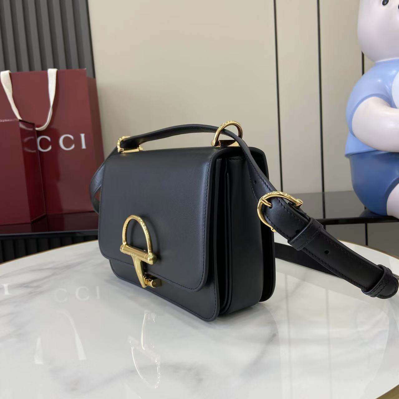 B1P36B110 Popular leather bag