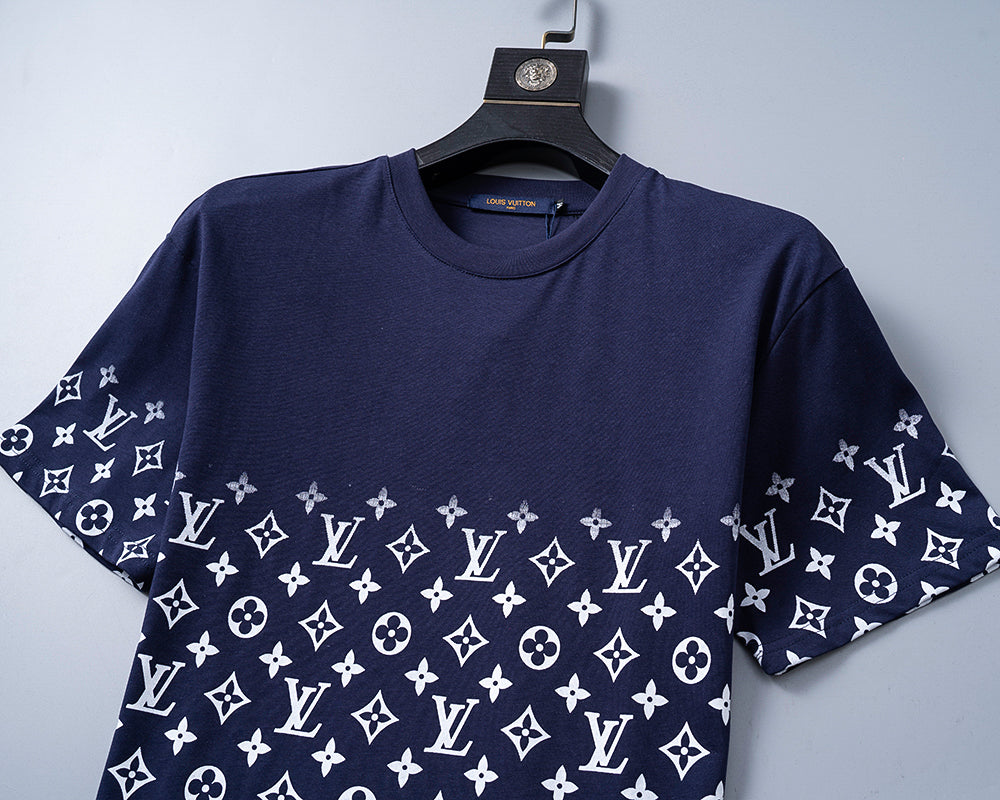 U1W25E70  Popular T-shirts