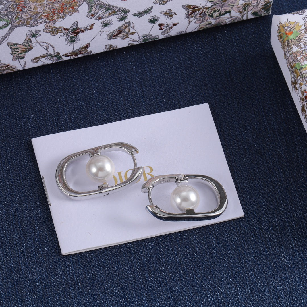 X1Z54D366E Popular  Earrings