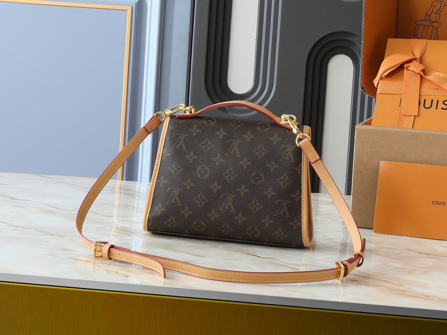 B1P36E76 Popular leather bag