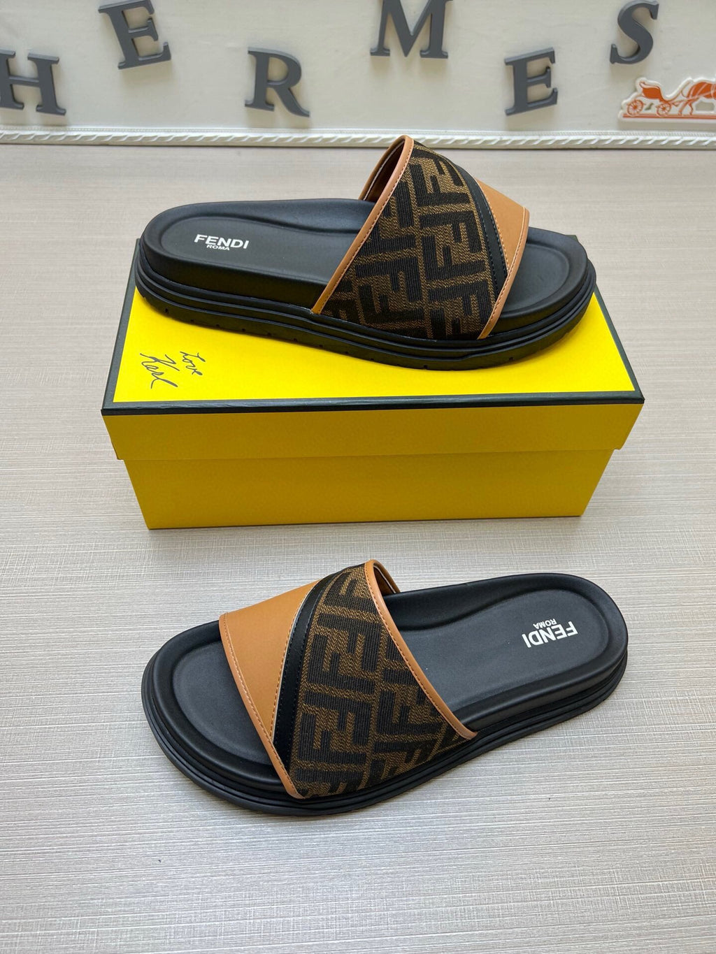 Z5LF223 Popular Slippers