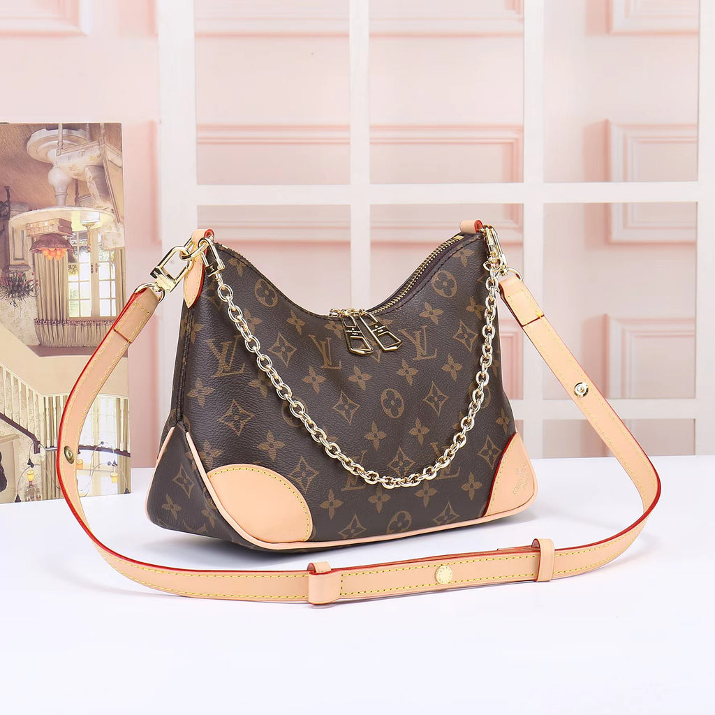 B1X104E57 Popular   leather bag