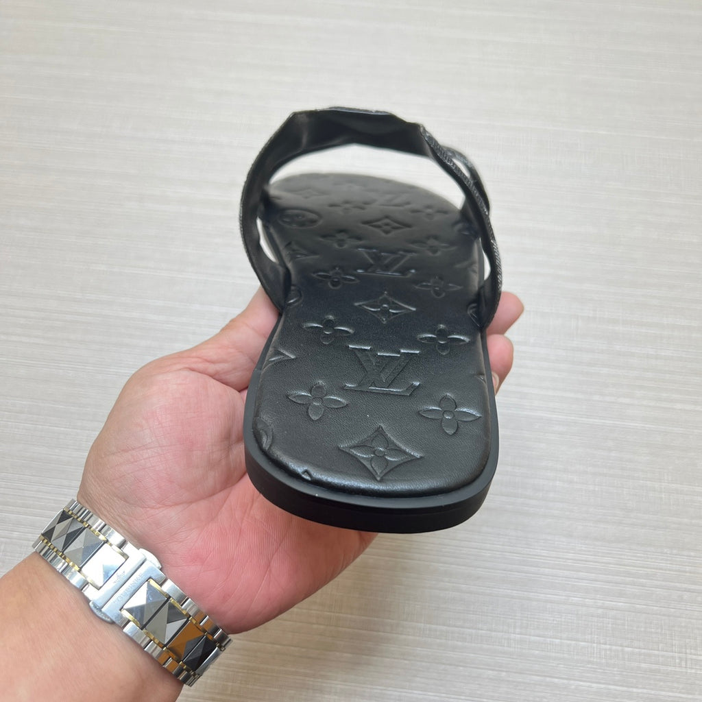 Z5ZE28 Popular slippers
