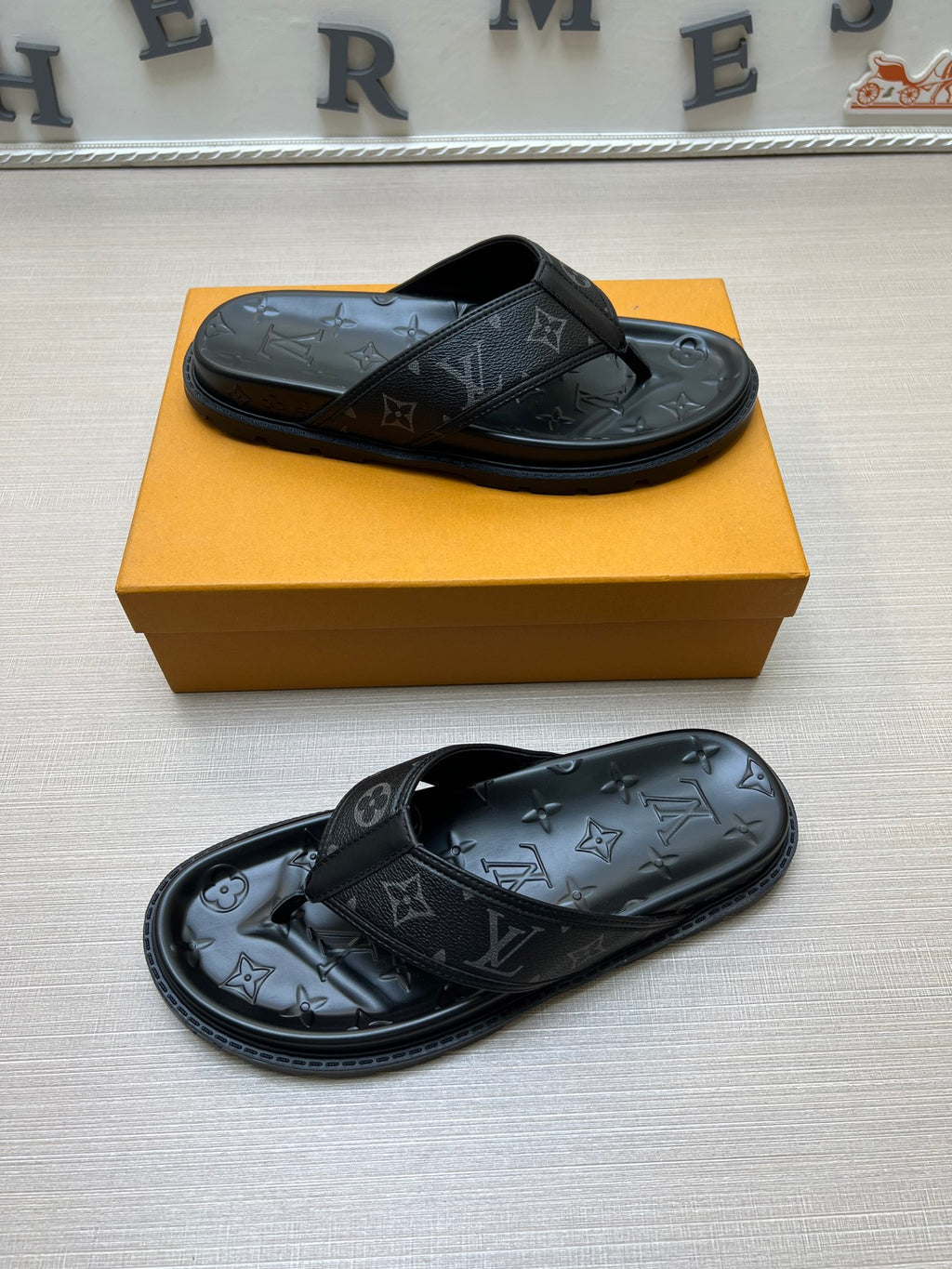 Z5Z35E303 Popular Slippers