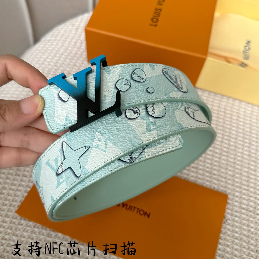 P1Q64E139 Popular High quality leather belt With full package