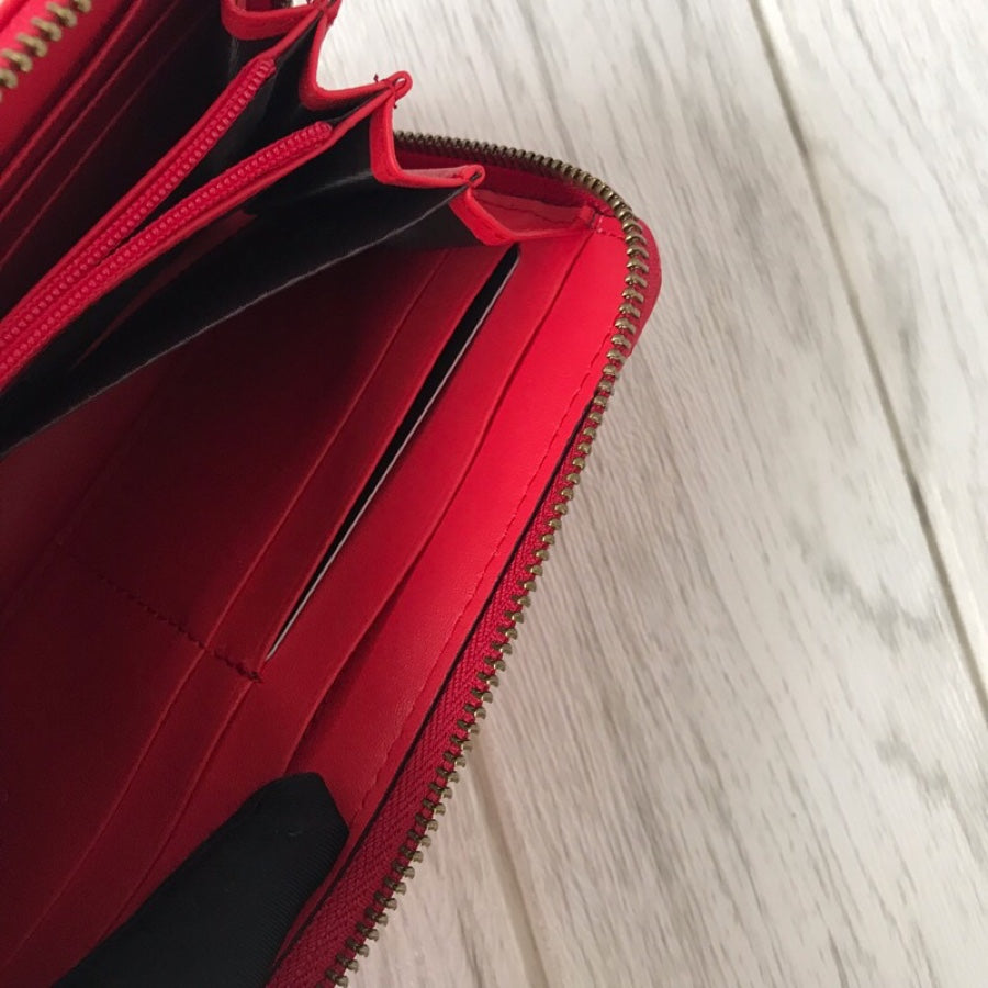 B1X43B81 Popular leather wallets