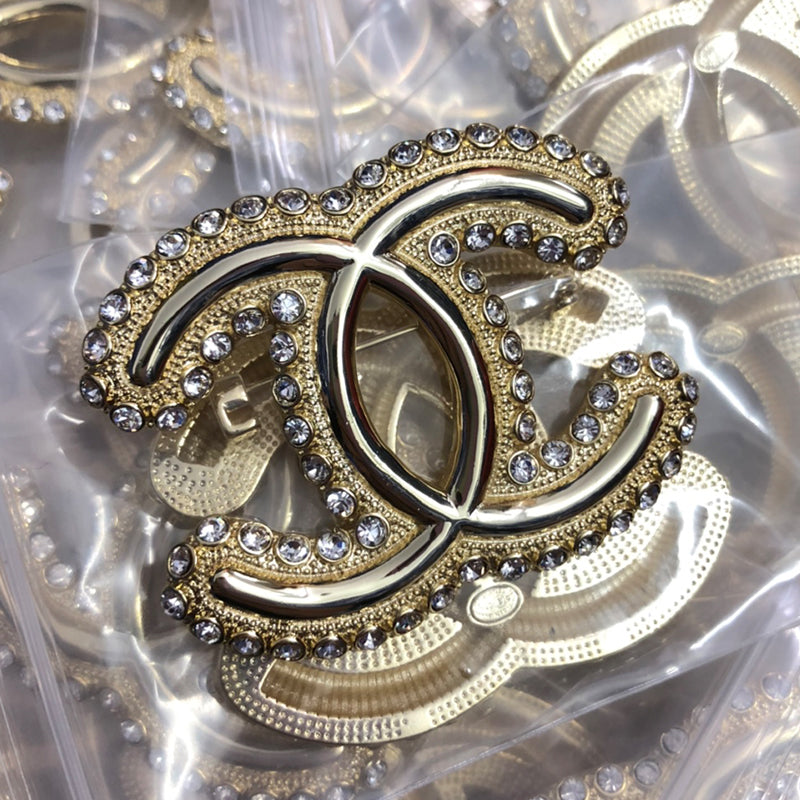 X14C850   Popular Brooch