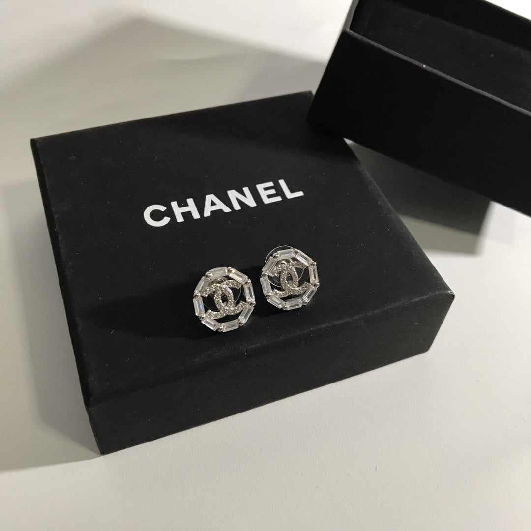 X1Z94C793E Popular  Earrings