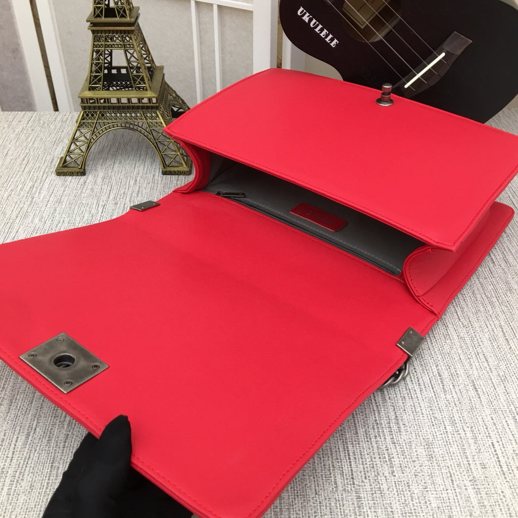 B5X121C60 Popular  leather bag 
