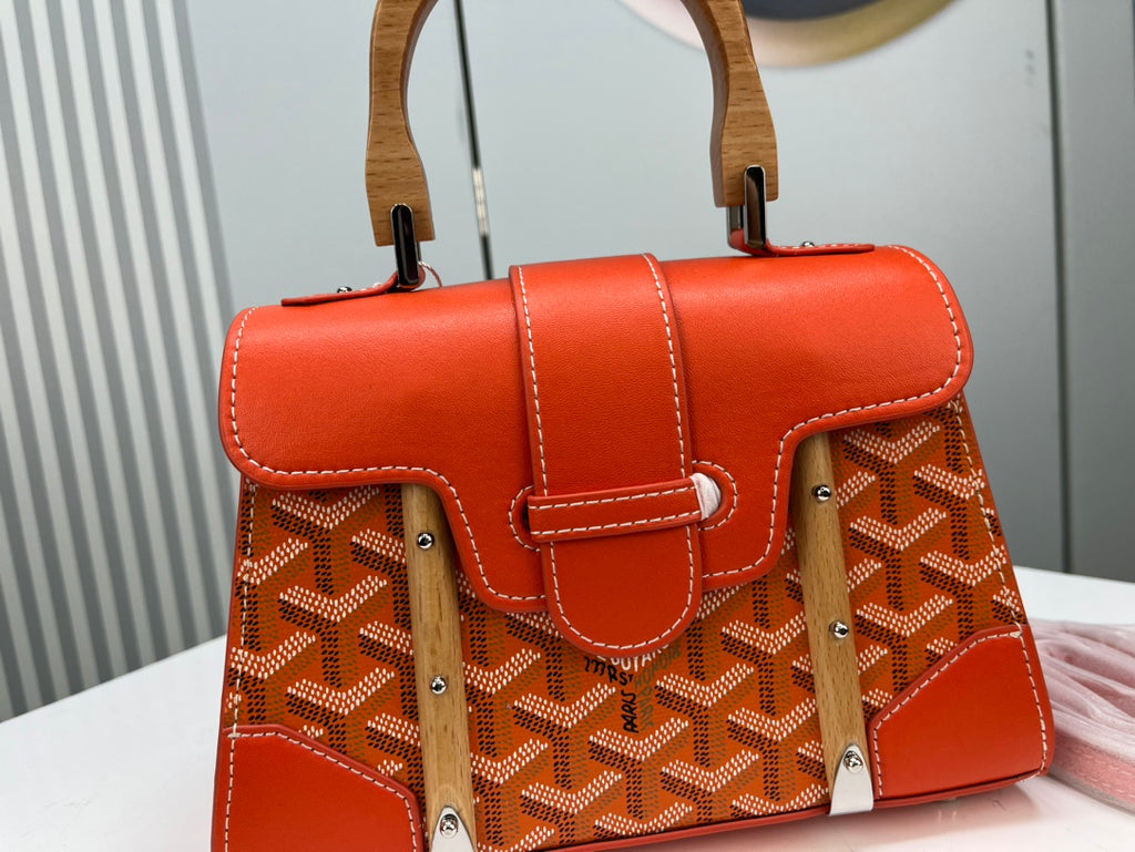 B1N86A10 Popular leather bag