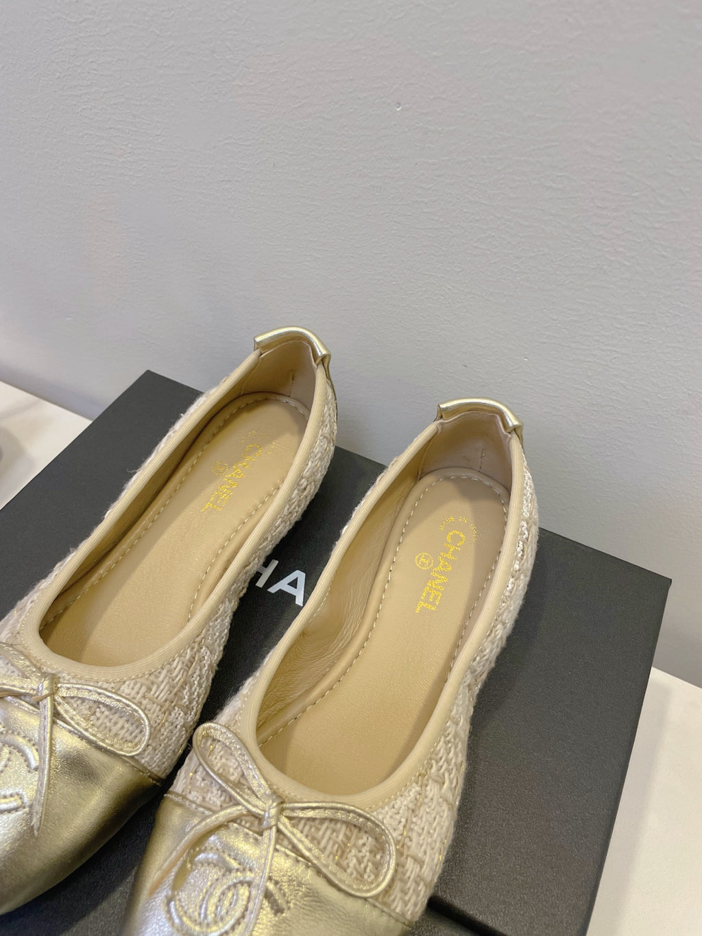 Z2Q95C107 Popular high-quality  shoes