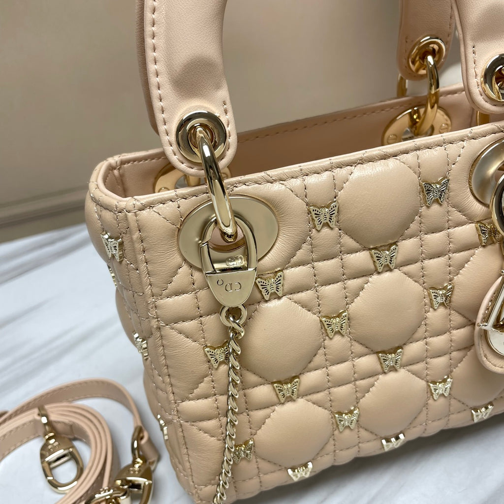 B1R15D139 Popular leather bag