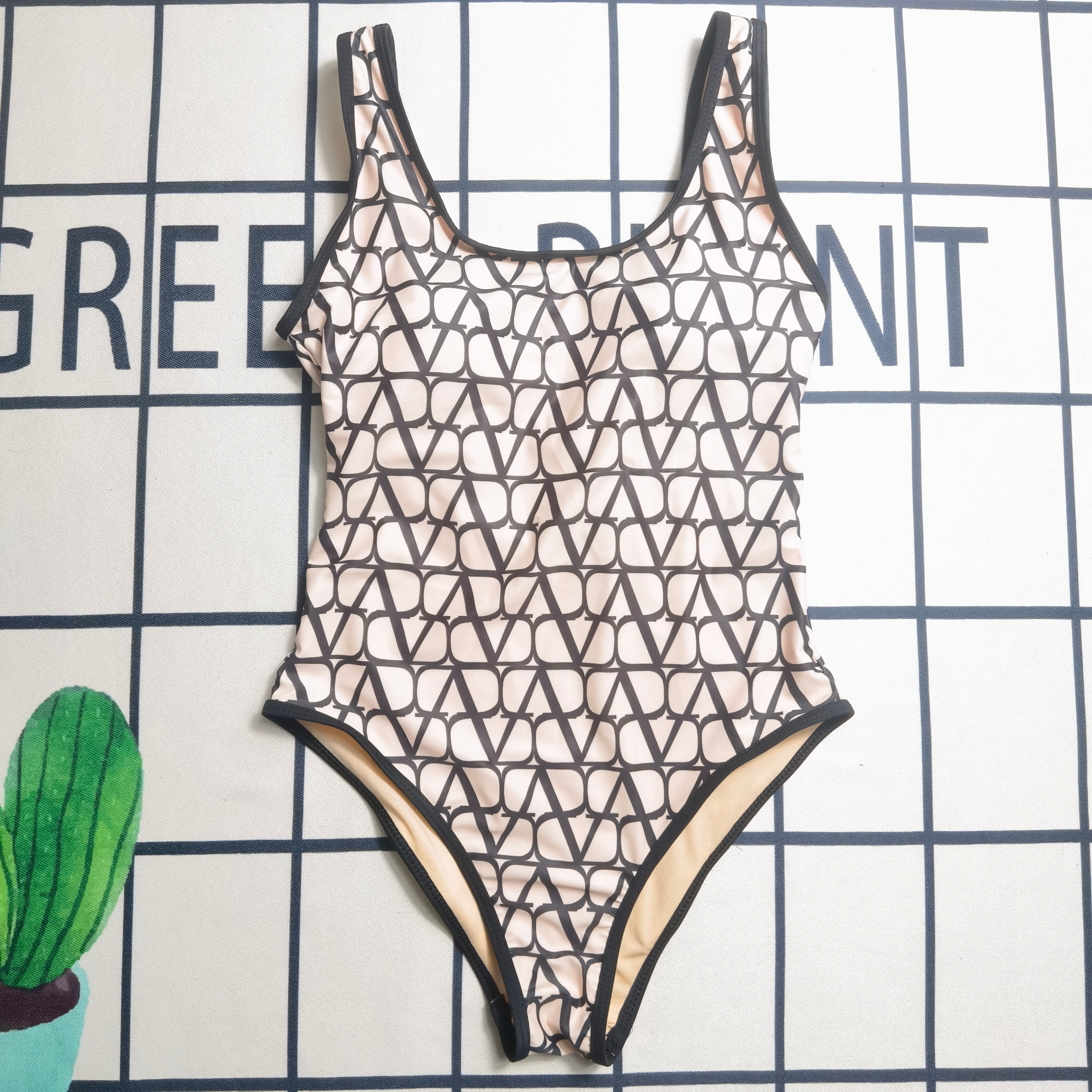 Y1R46VL64 Popular Bikini swimsuit
