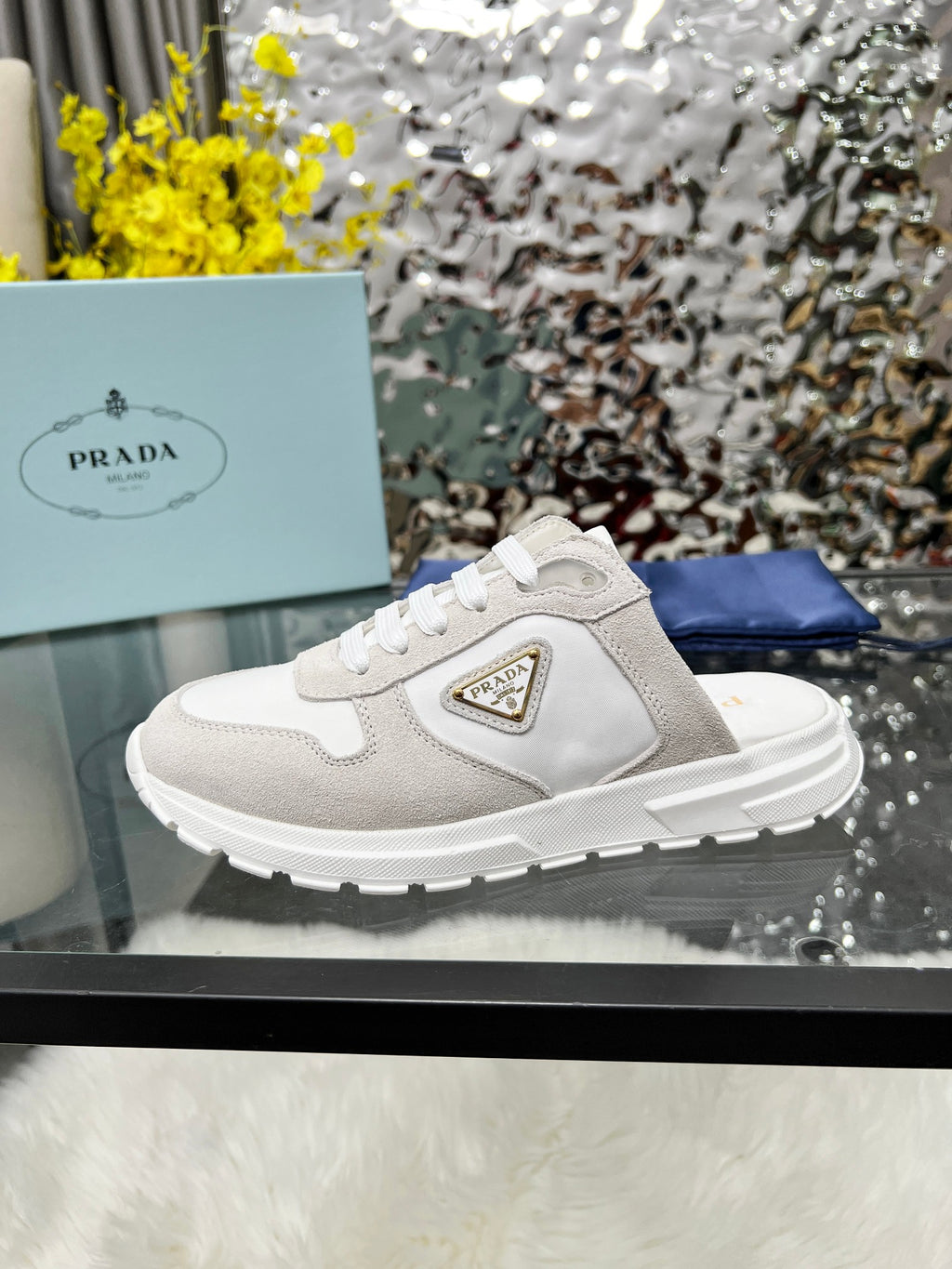 Z2Q95P96 Popular high-quality shoes
